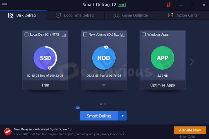 IObit Smart Defrag 12 Main Interface IObit Smart Defrag main interface showing SSD, HDD, and Windows Apps optimization options.